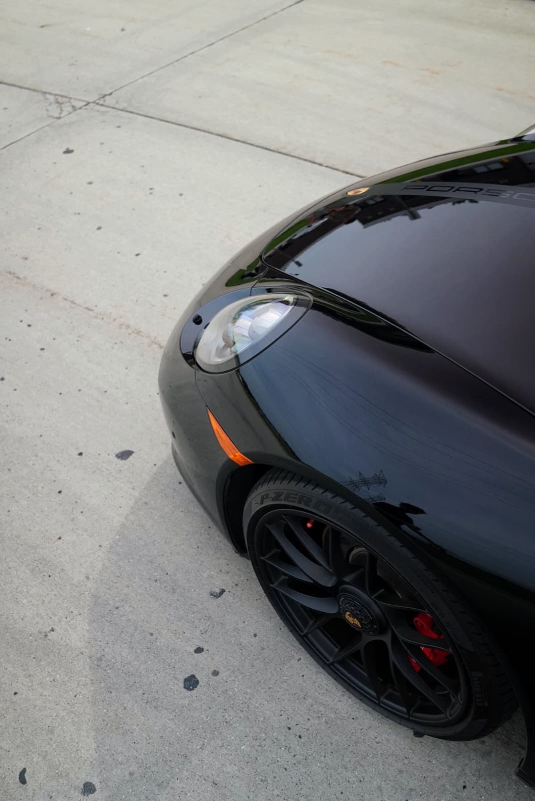 Mirror-like paint finish after multi-stage correction